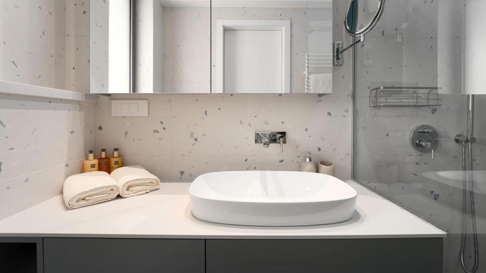 The Q Whisper Apartment Rovinj 0*,  Croatia