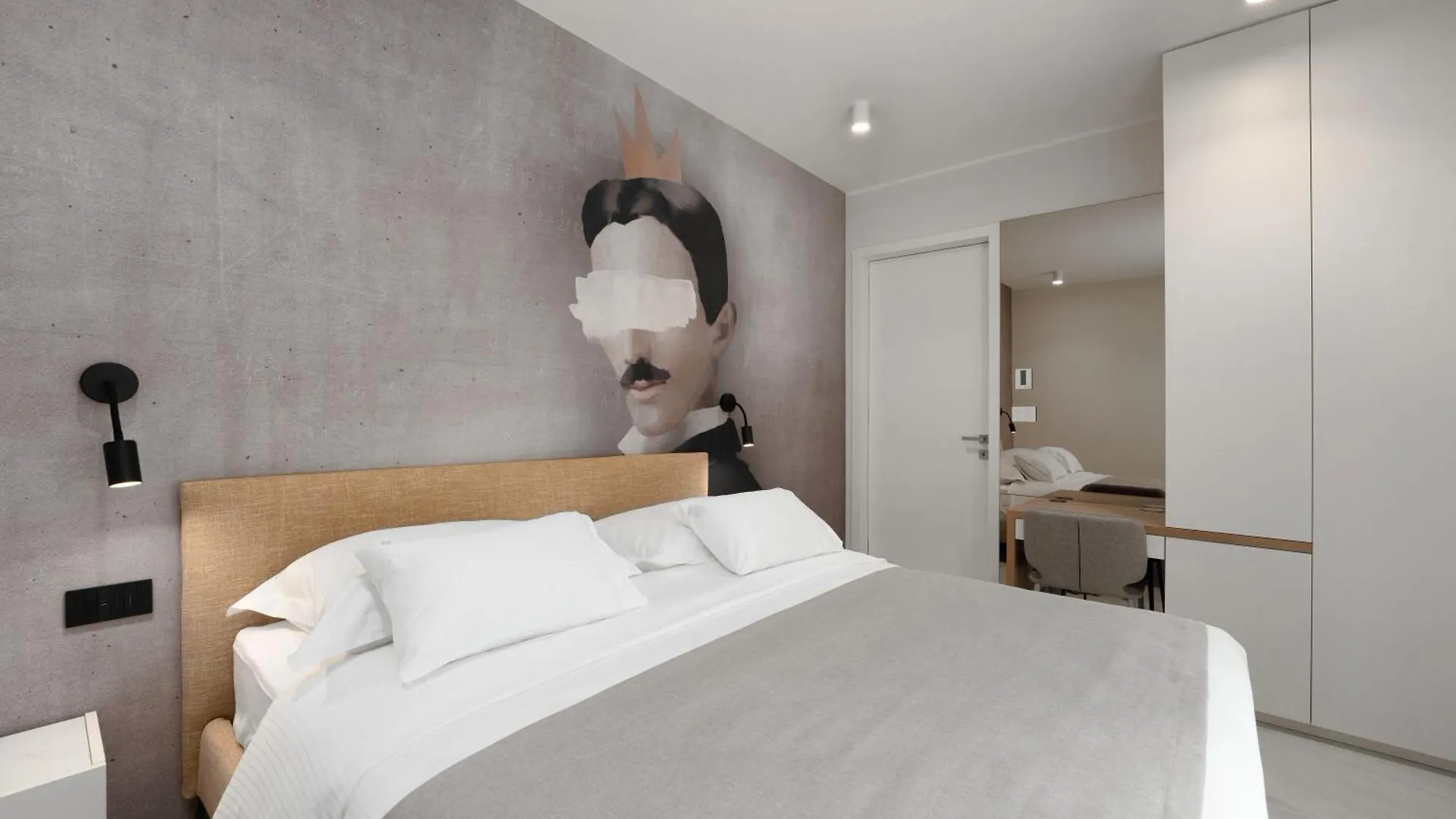 The Q Whisper Apartment Rovinj 0*,